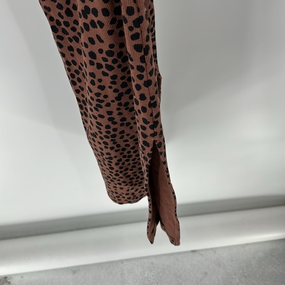 Old Navy brown leopard print ribbed bodycon side slit summer work dress midi - Picture 4 of 9
